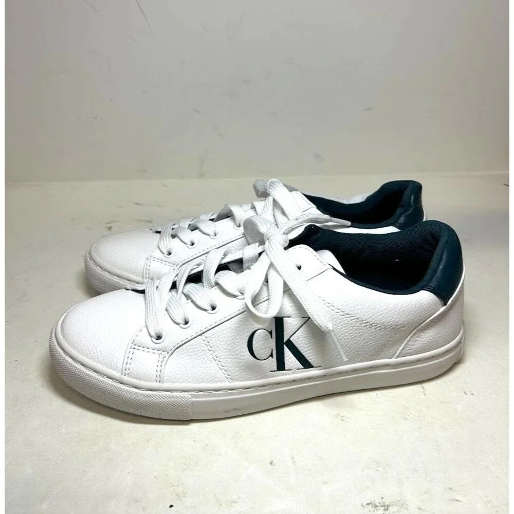 Calvin Klein Womens 7.5 M White Faux Leather Celbi Lace Up Sneakers DISPLAY QH9
